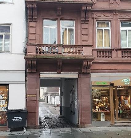 Von Privat, Grosses Zimmer Sehr Zentral In Bad Homburg Stadtmitte Bad Homburg vor der Höhe Dış mekan fotoğraf